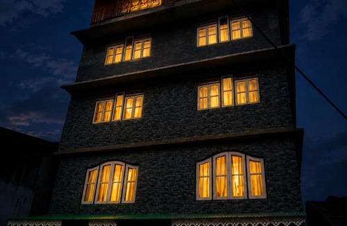 Lachen Hotel | Dikey khangsar residency