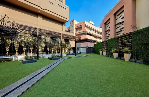 Gurugram Hotel | DoubleTree by Hilton Gurugram Baani Square