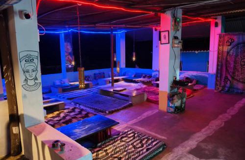 Hampi House | Dreamcatcher Restaurant and Guesthouse
