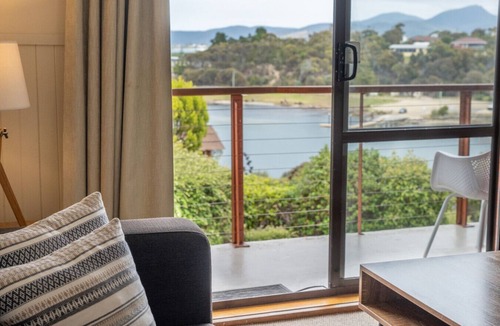 Scamander Villa | Driftwood Villa @ The Blue Seas