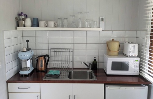 Sandon Cottage | Dutjiya Mang - Private cottage