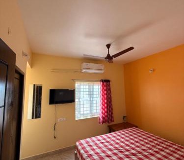 Vellore Hotel | DVR Rooms