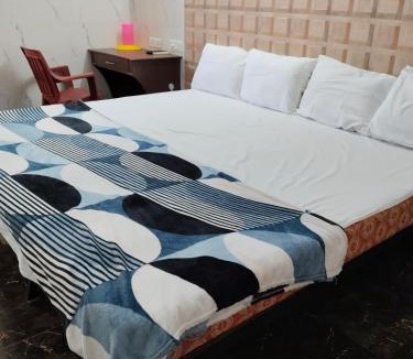 Kalapettai Hotel | Eco Residency