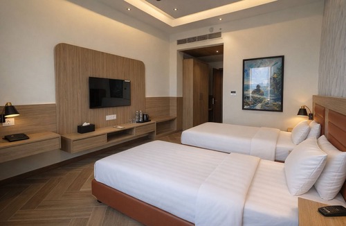 Faizabad Hotel | Eco Satva Ayodhya - Vegetarian with all Options