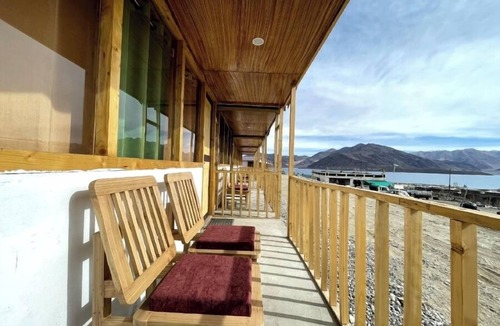 Man Hotel | Ecstasy Huts Pangong