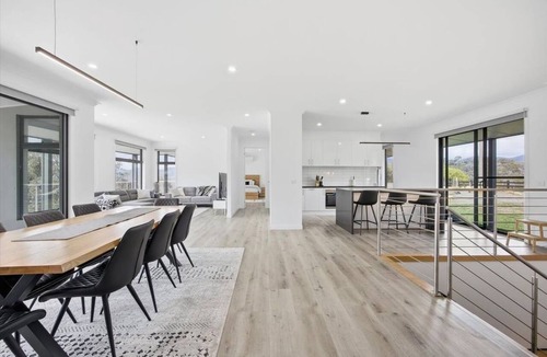Eildon House | Eildon Valley Views - in the heart of the scenic Eildon Valley