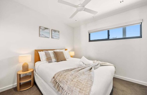 Alexandra Headland Resort | Elysee Beachside 2 Bedroom Ultimate Apartment