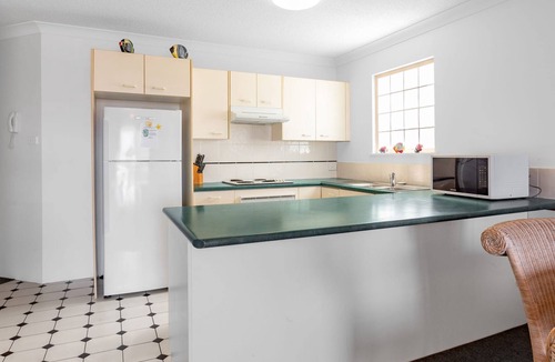 Kings Beach Apartment | Emerald Shores Unit 6, 8 Orvieto Terrace, Kings Beach