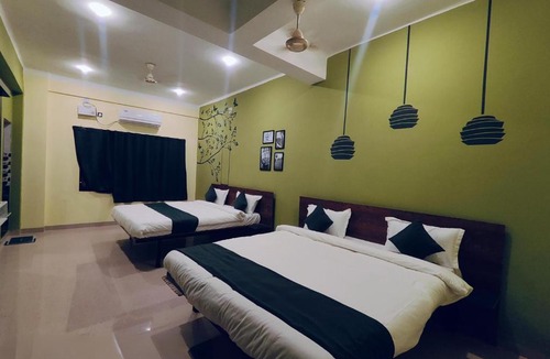 Bhubaneshwar House | Emerlad Euphoria
