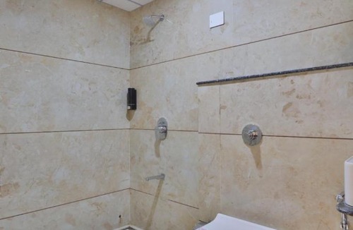 Gandhinagar Hotel | Empyrean Resort