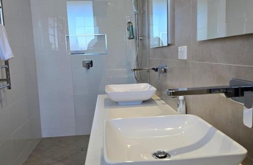 Esperance House | Esperance Ocean Escape