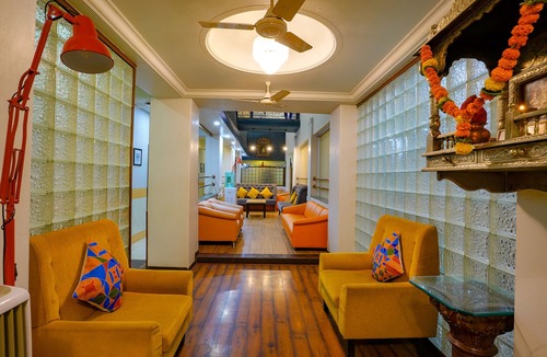 Mumbai Hotel | FabExpress Manas Residency