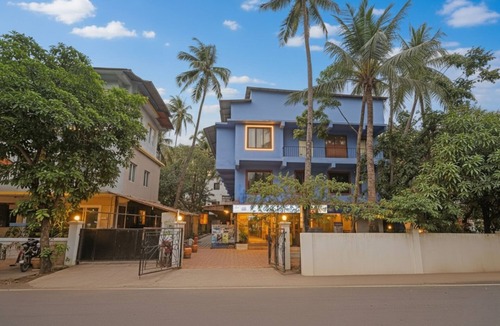 Calangute Hotel | Fabhotel 22 Square Living Spaces