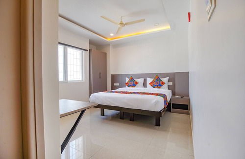 Kadubeesanahalli Hotel | Fabhotel Athasri Inn