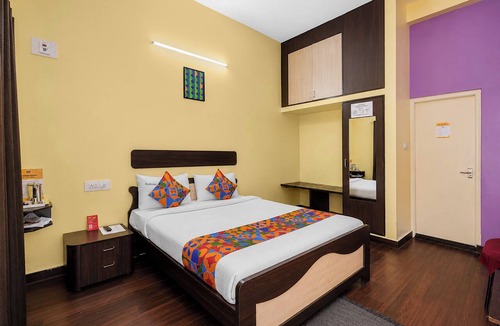 Panduranga Nagar Hotel | Fabhotel Guru Comforts