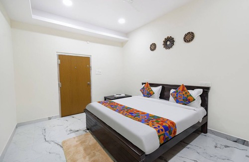 Hyderabad Hotel | Fabhotel Latitude