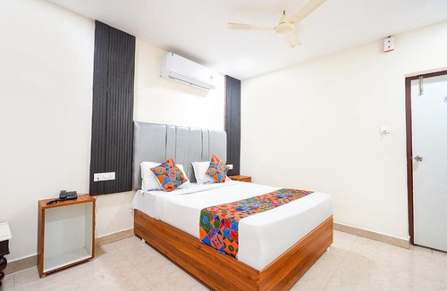 Khammam Hotel | FabHotel Mamatha Grand - Nr Khammam Railway Station