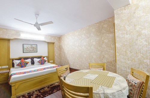 Safdarjung Enclave Hotel | Fabhotel New Empire