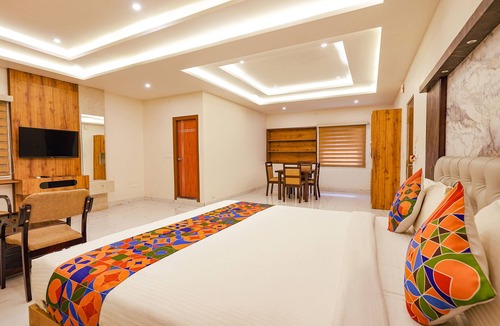 Attibele Hotel | FabHotel Prime Mayuri Residency - Yadavanahalli
