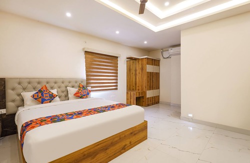 Attibele Hotel | FabHotel Prime Mayuri Residency - Yadavanahalli