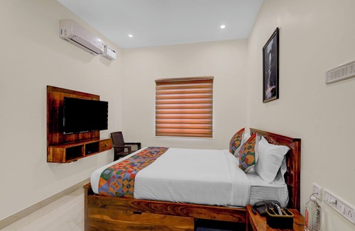 Chennai Hotel | Fabhotel Sejour Royal