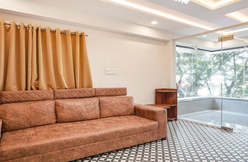 Lakshminarayana Pura Hotel | FabHotel Vasatiya & Suites