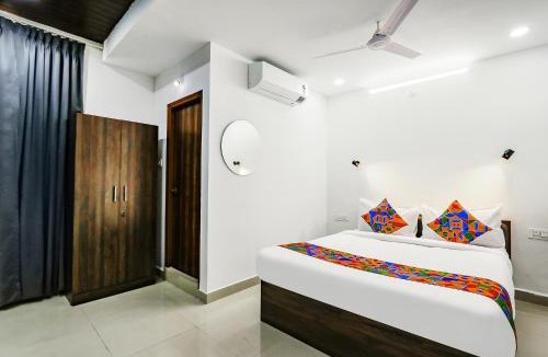Medchal Hotel | FabHotel VKs Bahadurpally - Nr Mahindra University Bahadurpally Jeedimetla