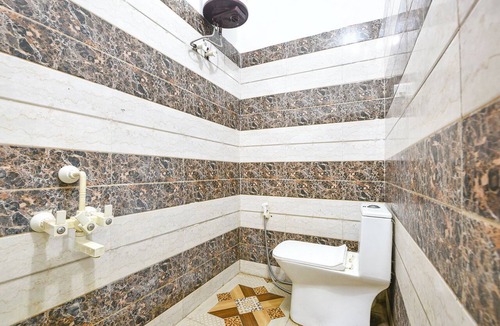 Vrindavan Hotel | Fabhotel Vrindavan Dham