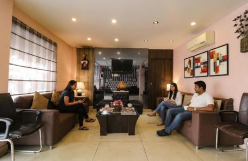 Karol Bagh Hotel | FabHotel Yug Villa