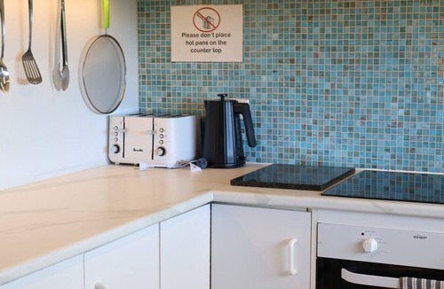 Venus Bay House | Far View - Pets, Linen, Wi-Fi, Netflix, Caravan, EV charger