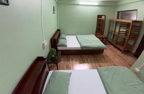 Ziro Bed & Breakfast | Flat 22- RJ Shant Homestay