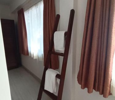 Santacruz West Apartment | Flat near FoodSquare in Santacruz