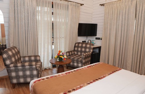 Saunta Vaddo Resort | Foxoso Aaristo Baga Beach Resort