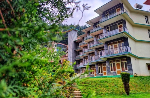 Dharamkot Resort | Gagan Resorts