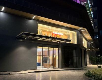 Greater Noida Apartment | Galaxy Blue sapphire Plaza Square Residency