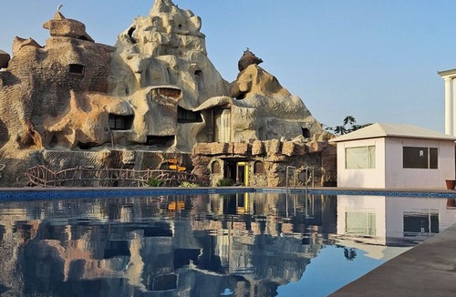 Nimaaj Hotel | Garh Girvar A TJS Unit