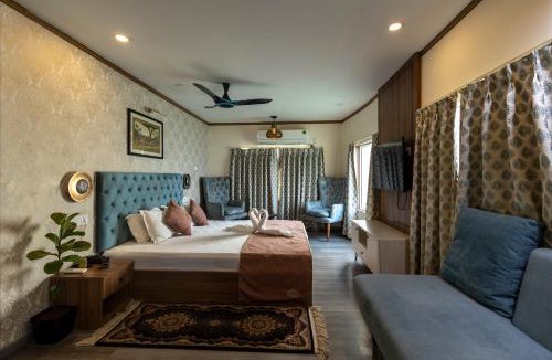 Khordha Boat Rental | Garuda Vikash Eco Resorts