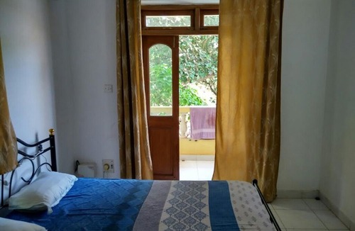 Kudal Apartment | Goa, Siolim, spacious 2 bedroom Apartment, front + rear balconies