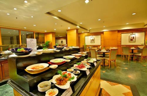 Kaloor Hotel | Gokulam Park