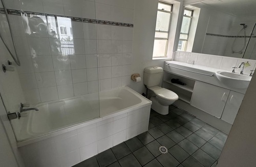 Surfers Paradise Resort | Gold Coast Surfers Paradise -1 bedroom apartment- Santana Holiday Resort n