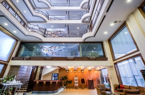 Sheshadripuram Hotel | Golden Metro Hotel