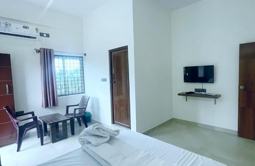 Tumkur Cabin | GR Comforts Boarding and Lodging