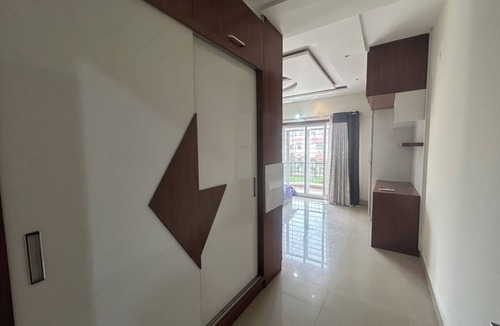 Hyderabad House | Grand 5BR Villa with 5 Ensuite Baths near Airport