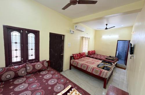 Moratandi Hotel | Gravity Groups VVJ - Near Jipmer Sangamithra