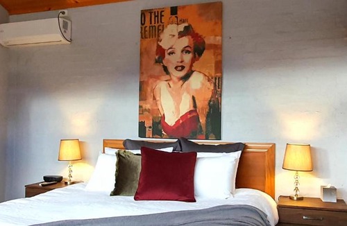 Gloucester Apartment | Great Escape Lofts