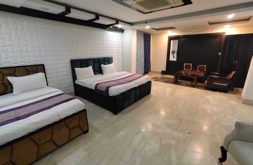 New Delhi Bed & Breakfast | Greater Kailash Kailash Colony Nehru Place Shroff Eye Clinic