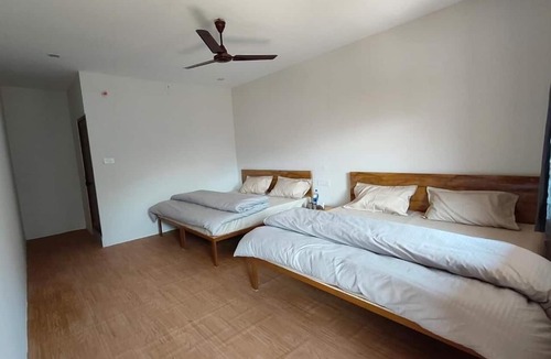 Dhunar Gaon Hotel | Green Ganga Resort