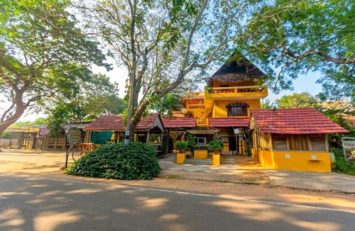 Auroville Resort | Greens Heritage Resort with Swimming Pool