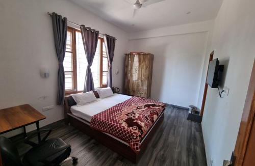 Sidhpur Bed & Breakfast | HABITAT Holiday Home