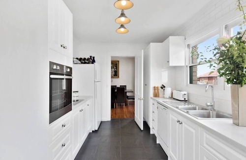 Battery Point House | Hampden Manor A Refined Battery Point Period Home